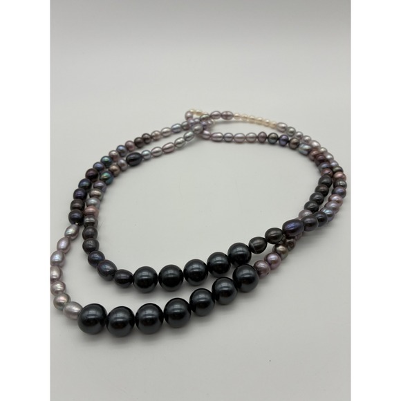 Jewelry - Ombre Freshwater Pearl Necklace Iridescent Black Purple Grey Cream 21 Inch